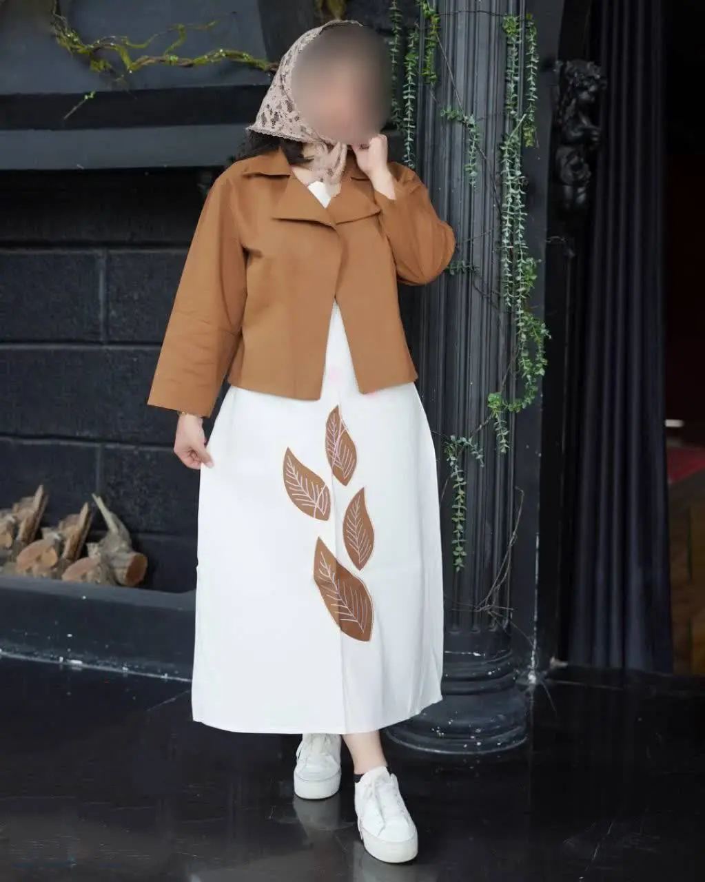 نام: کت سارافون برگ ۱۵۸۶ ۳۰
