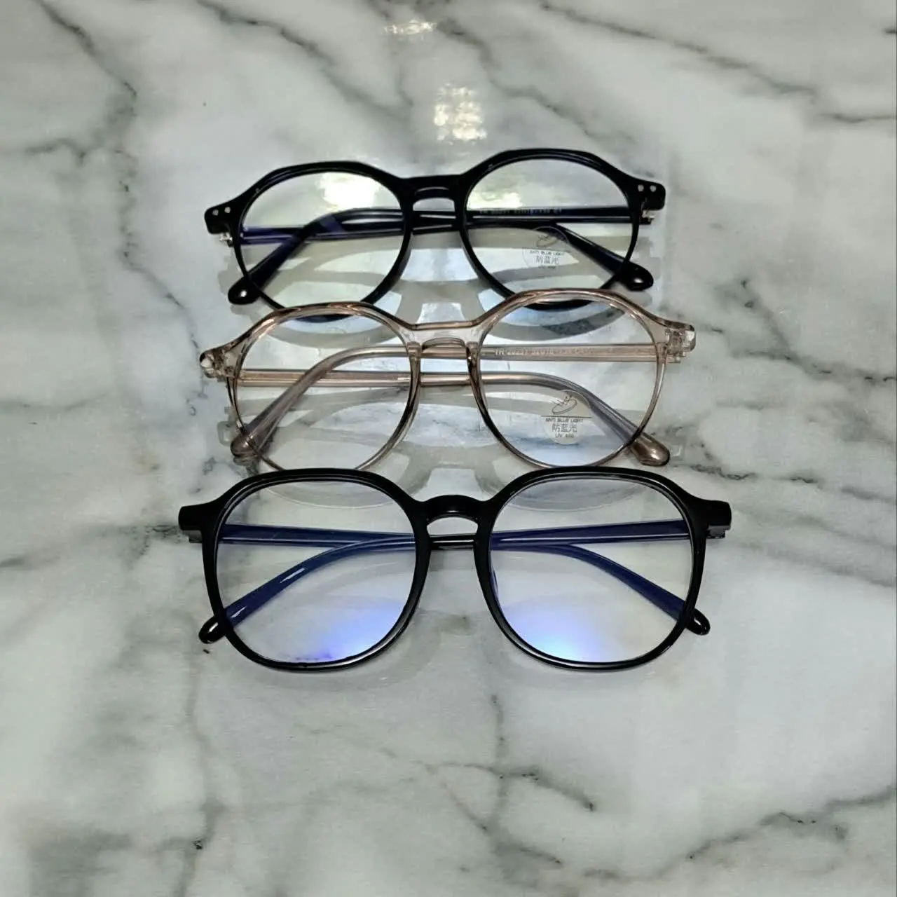 ✅ عینک بلوکات 
