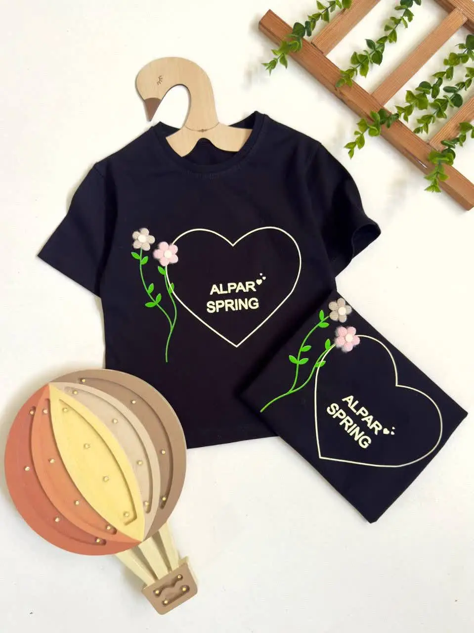 🌸بلوز محرمی مدل شکوفه🌸 
