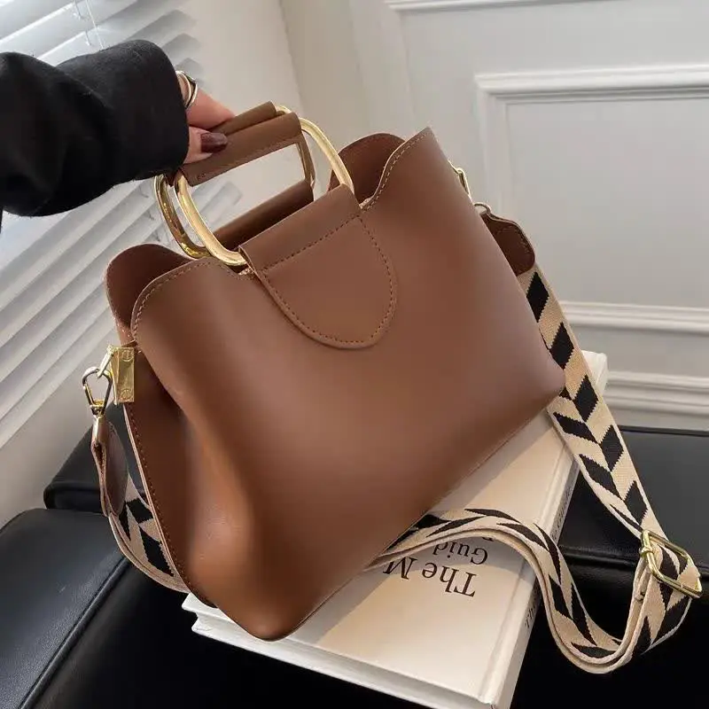 بزرگترین تولیدی کیف در ایتا‼️
