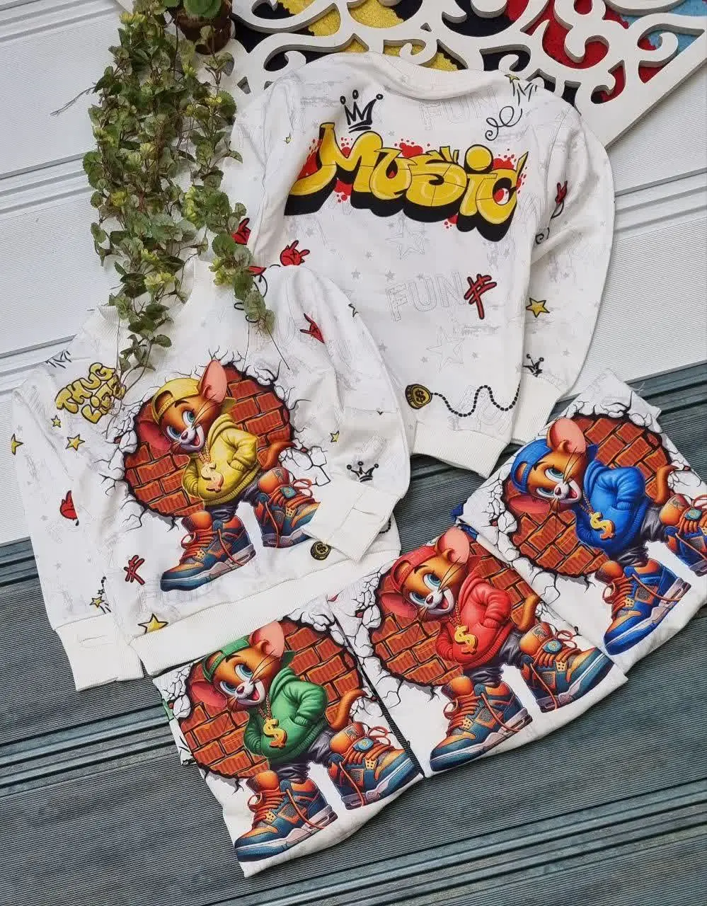 🇮🇷🧥🧶👗👚👔🎽👕👖💎
