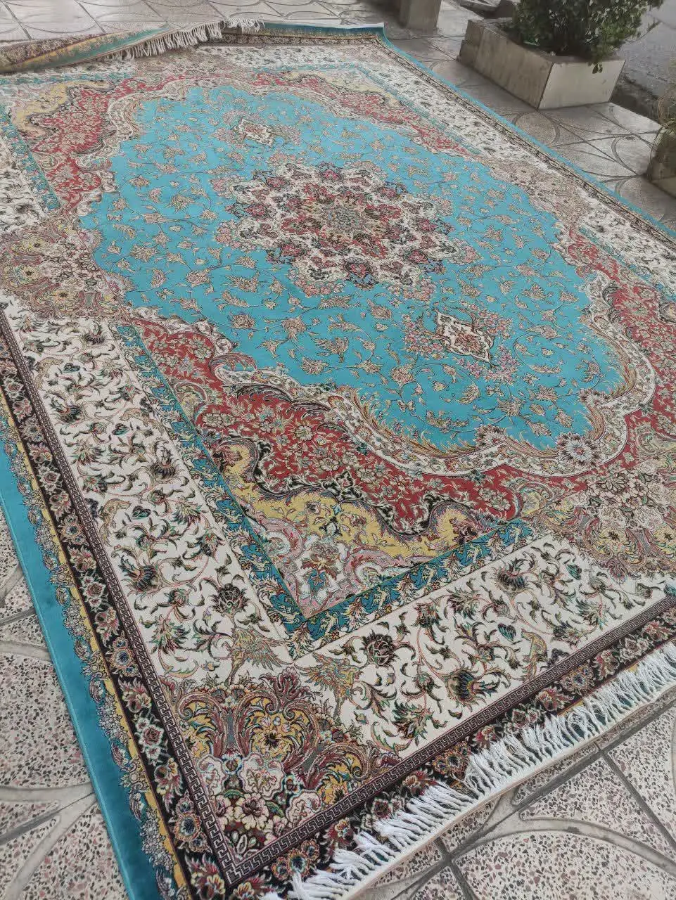 ۲ عدد فرش ۱۲متری