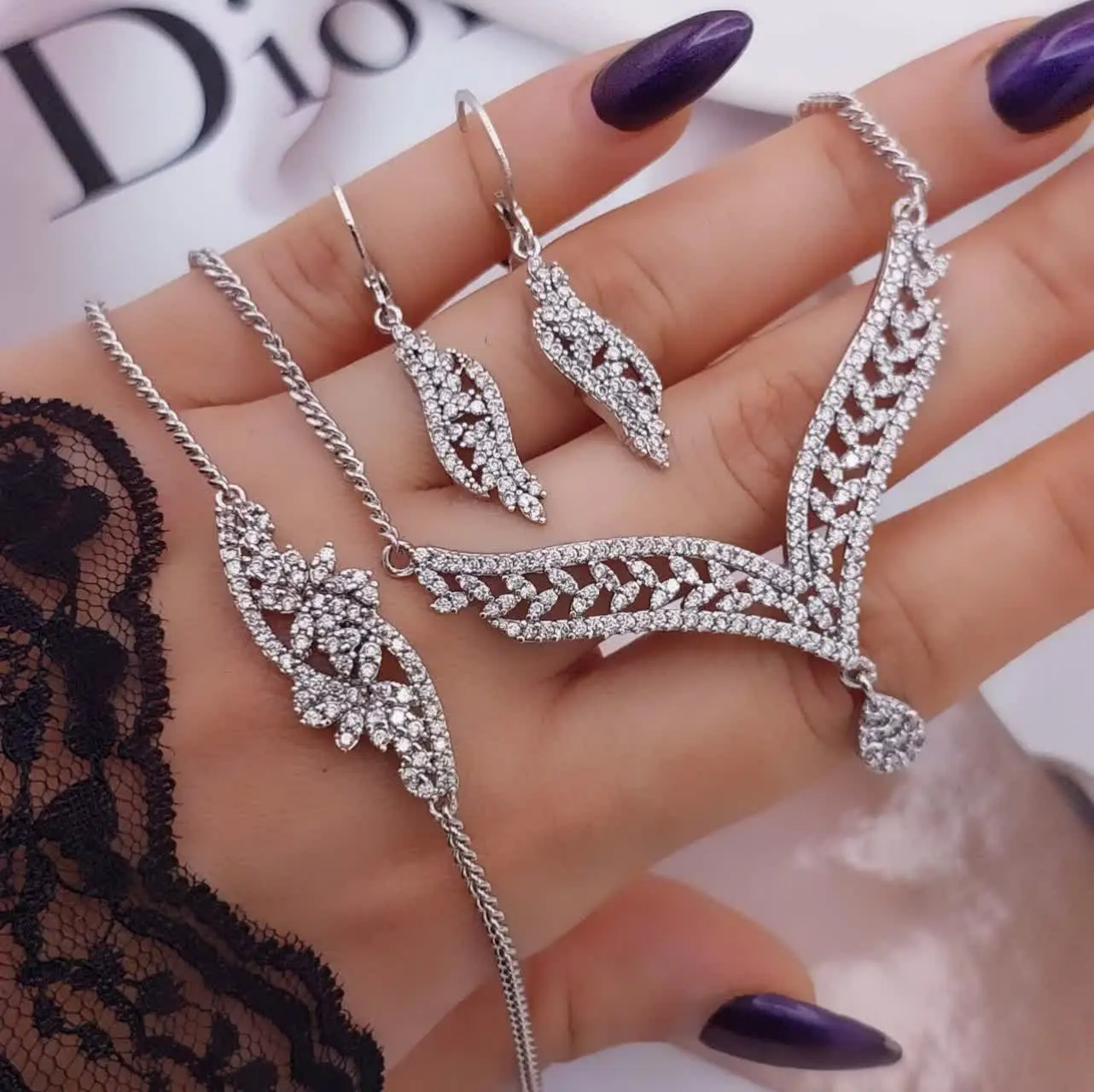 🔸 ارتفاع گوشواره:۴ سانت