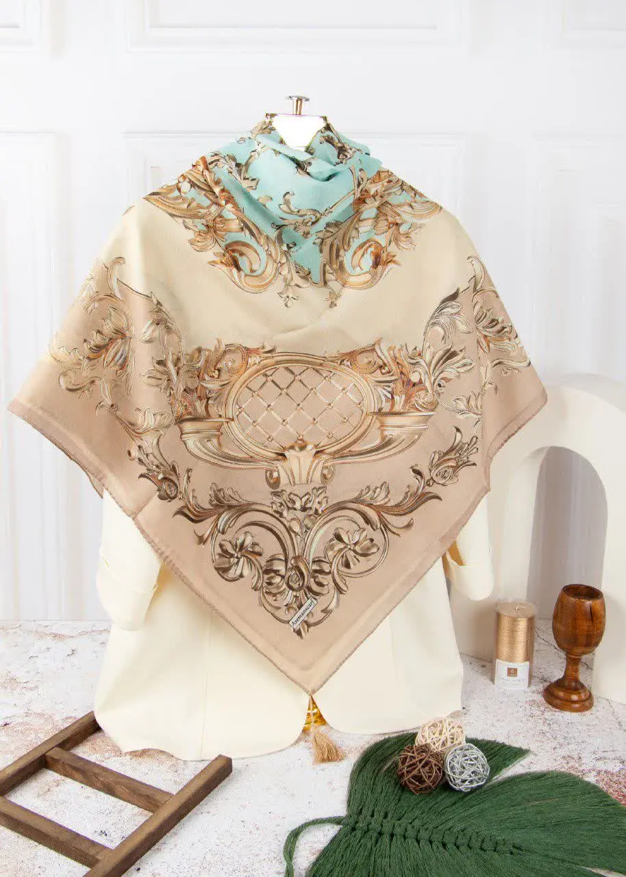 یه روسری ساده ای که باهاش خ...