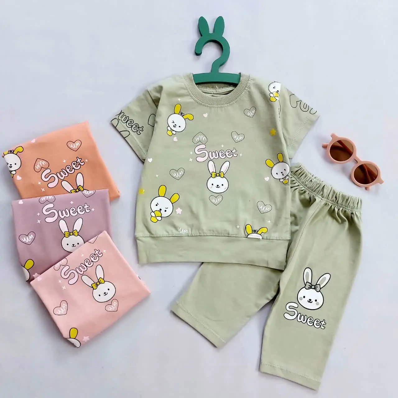 تیشرت شلوارک تمام چاپ خرگوش و قلب 🐰🩷
