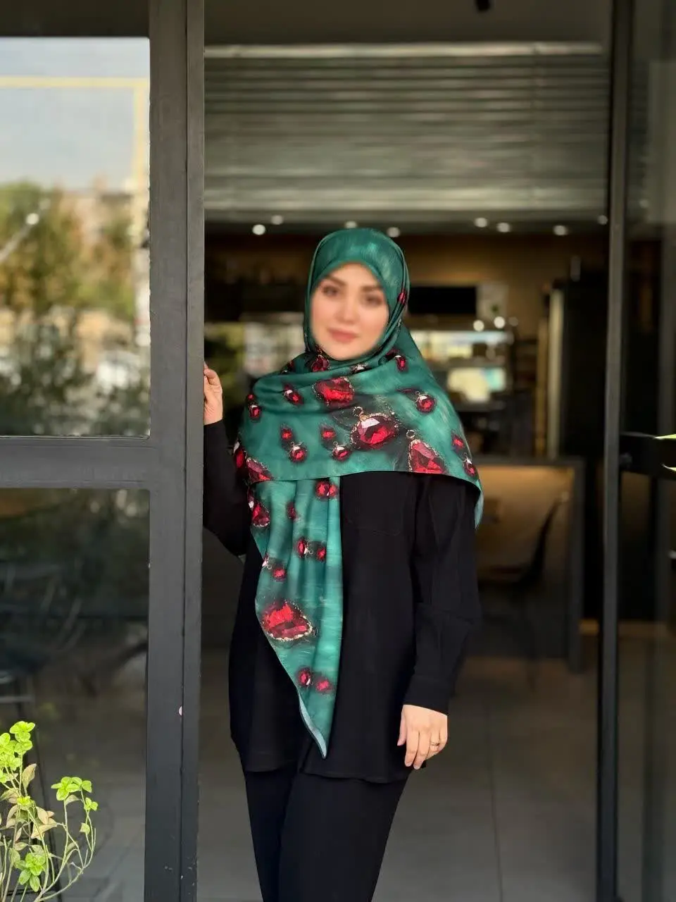 این روسری فوق العاده با طرح...