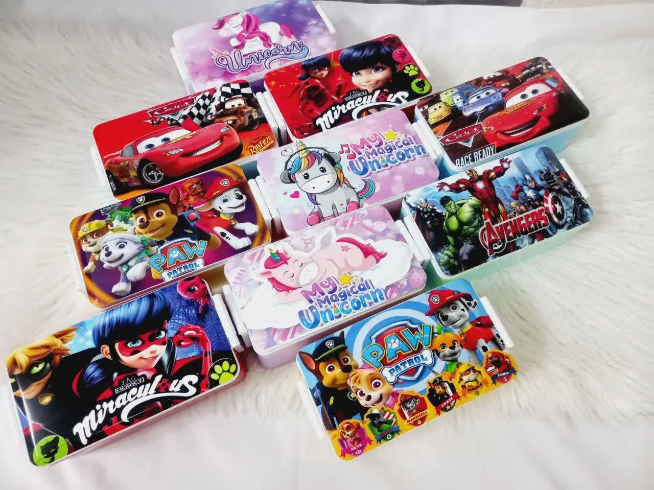 ما حتی به فکر زنگ تفریحای بچه‌ها هم تو مدرسه هستیم😄😄😄😄
