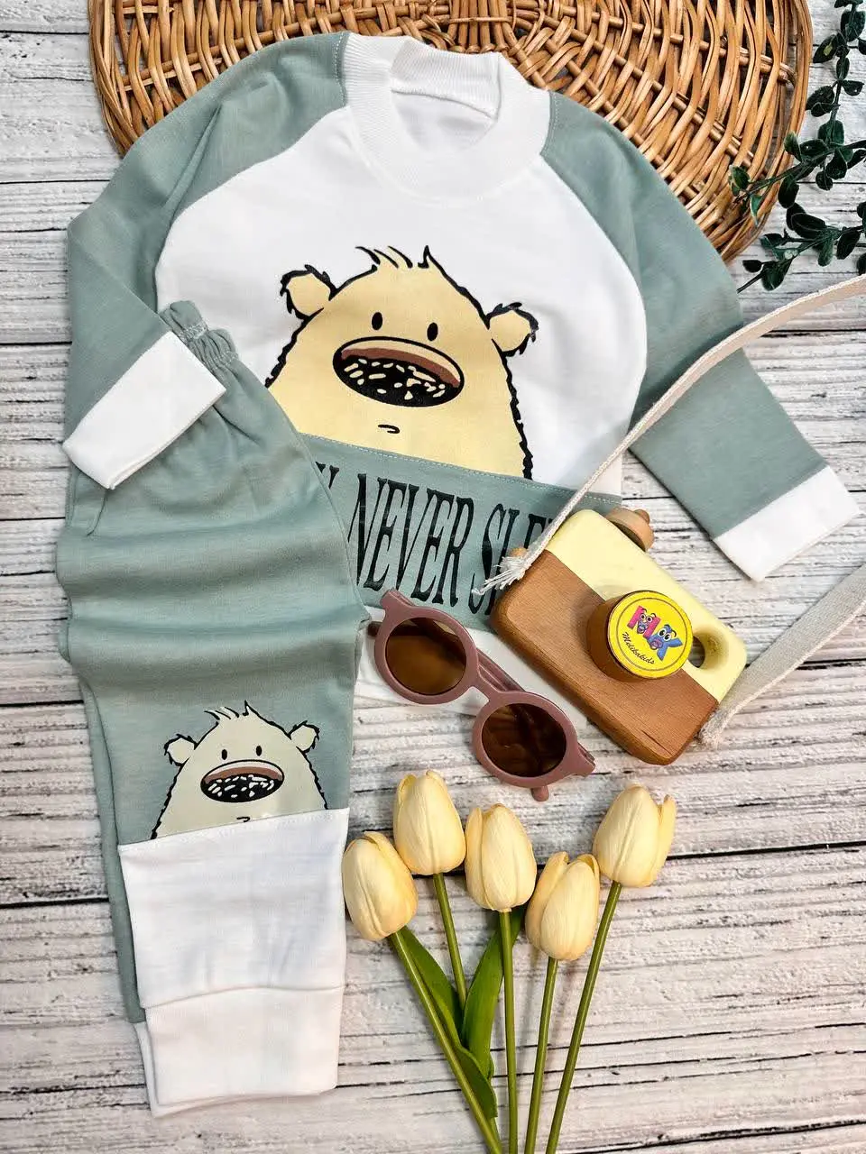 بلوز شلوار یوگی سبز یشمی نوزادی و کودک کد ۱۷۳۱۲۷ 
