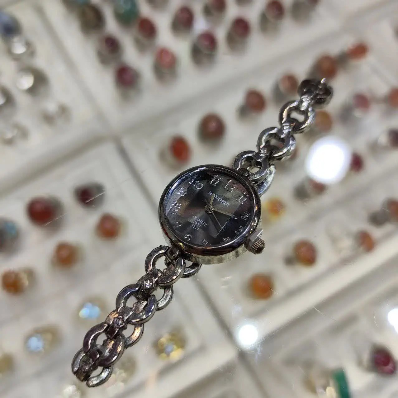 ⌚#ساعت_مچی hongrui
