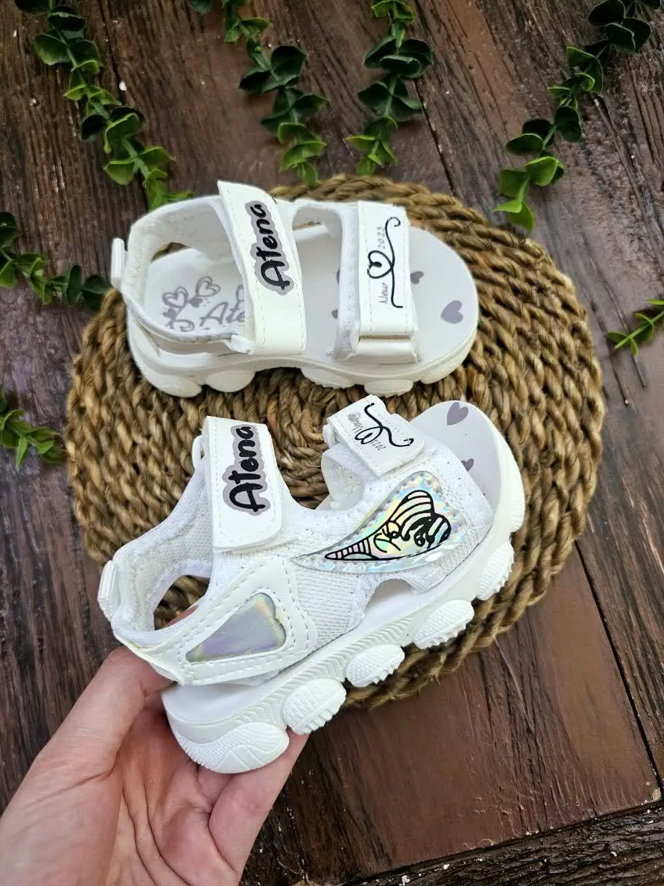 صندل دخترانه atena
