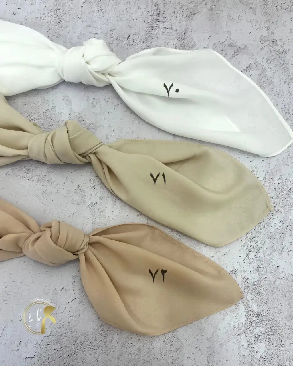 حریرکرپ توناژ کرم و سفید🥰😍
