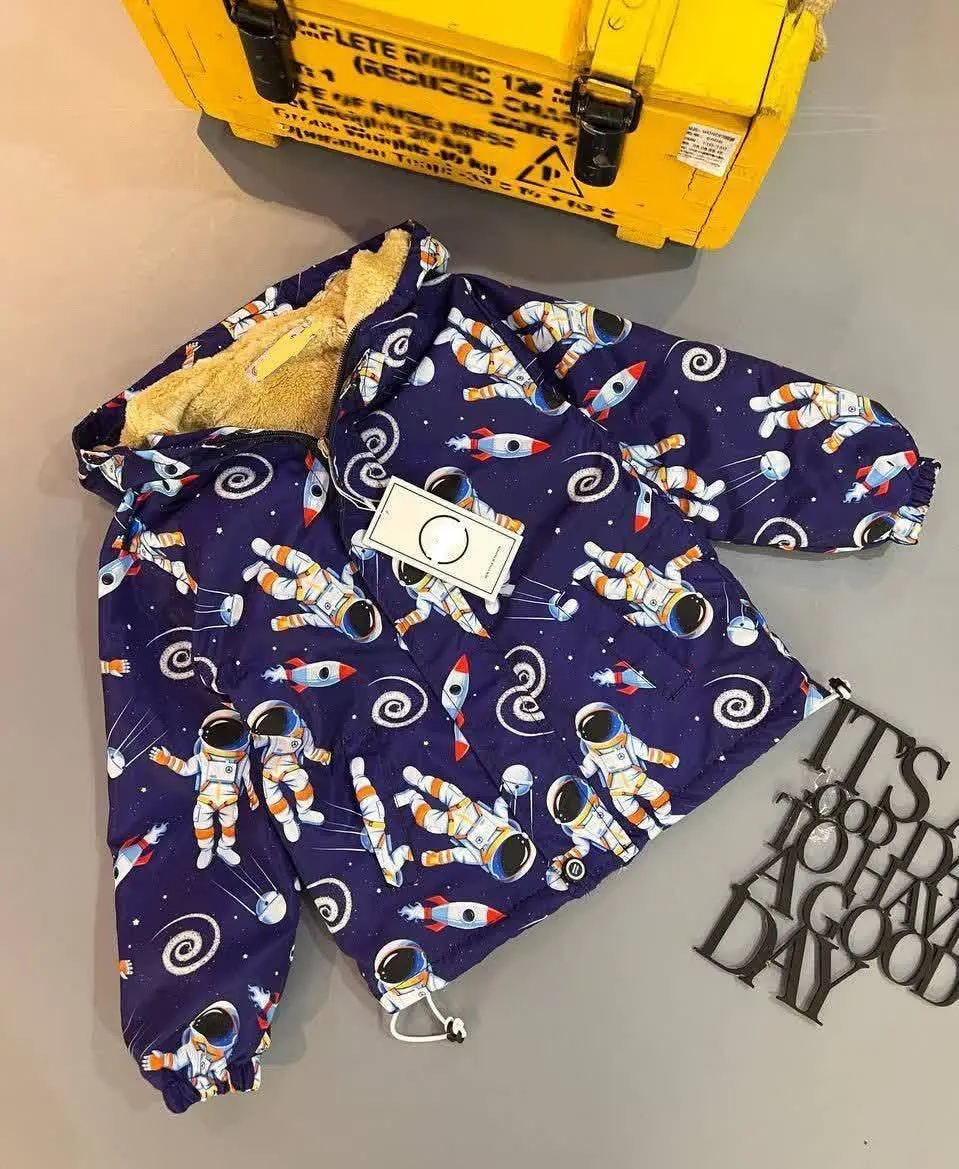 سویشرت بارانی فضانورد اسپورت😍😍
