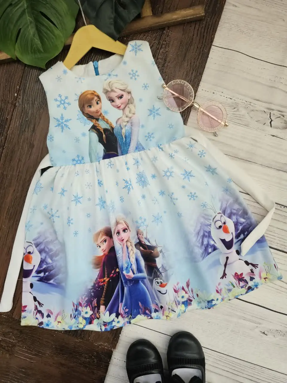 سارافون السا انا
