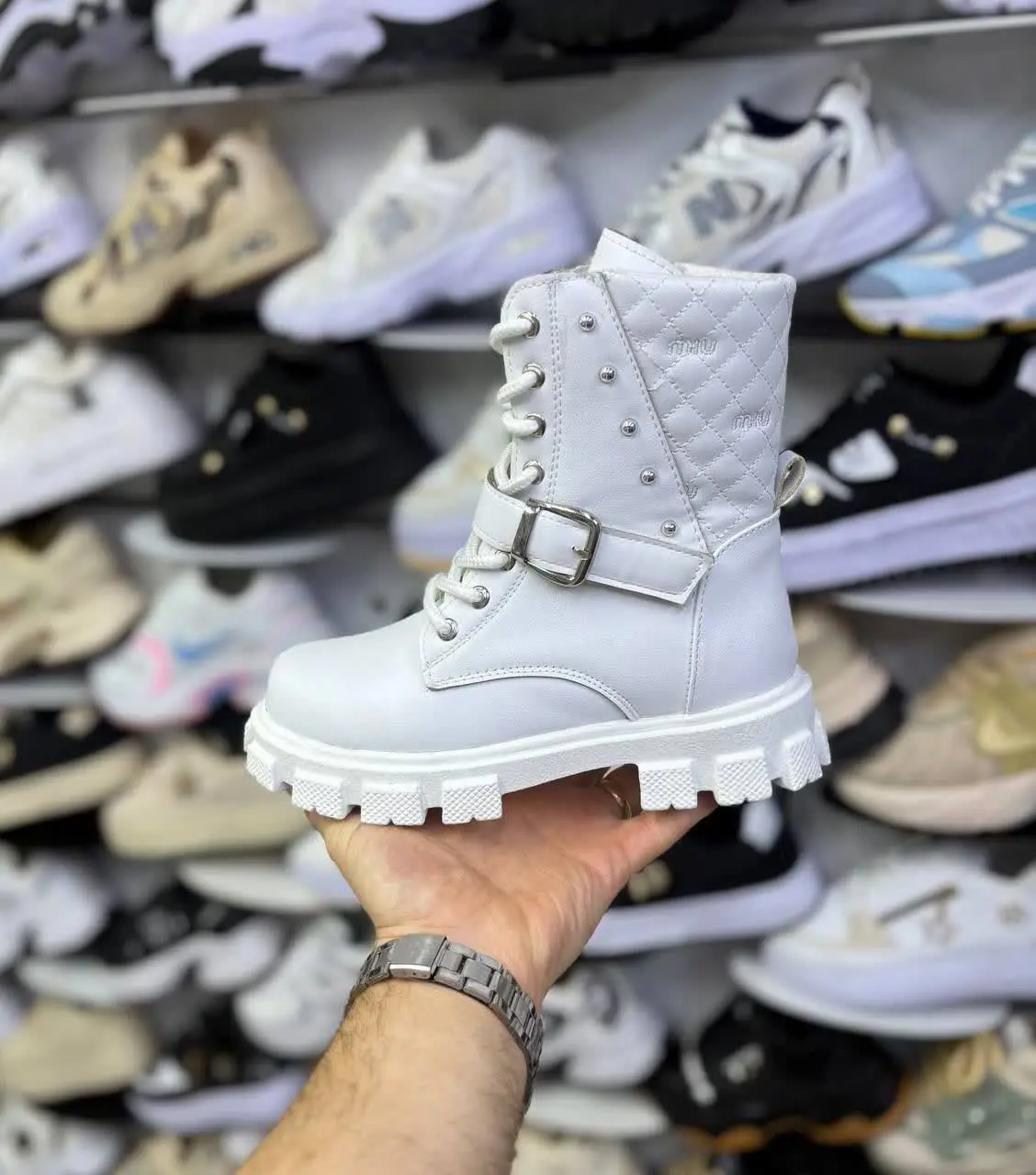 بیرون بالای ۱۵۰۰میفروشن❌❌