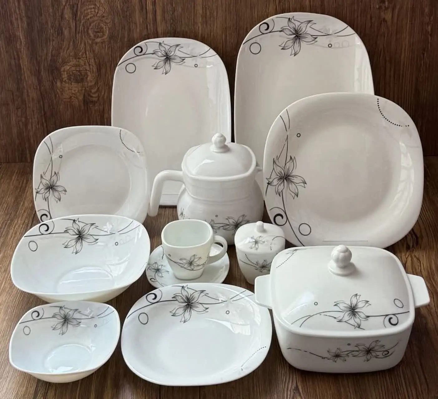 ۶ پلو خوری، ۶ خورشت خوری، ۶...