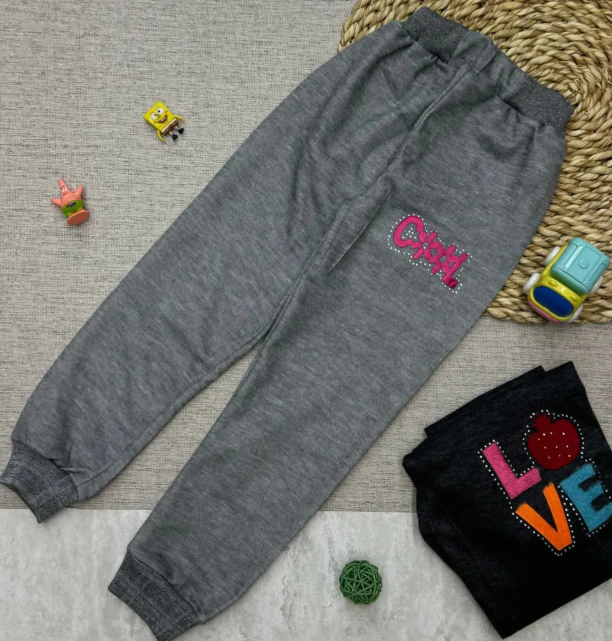 🧵🪡👕شلوار تک دخترانه 
