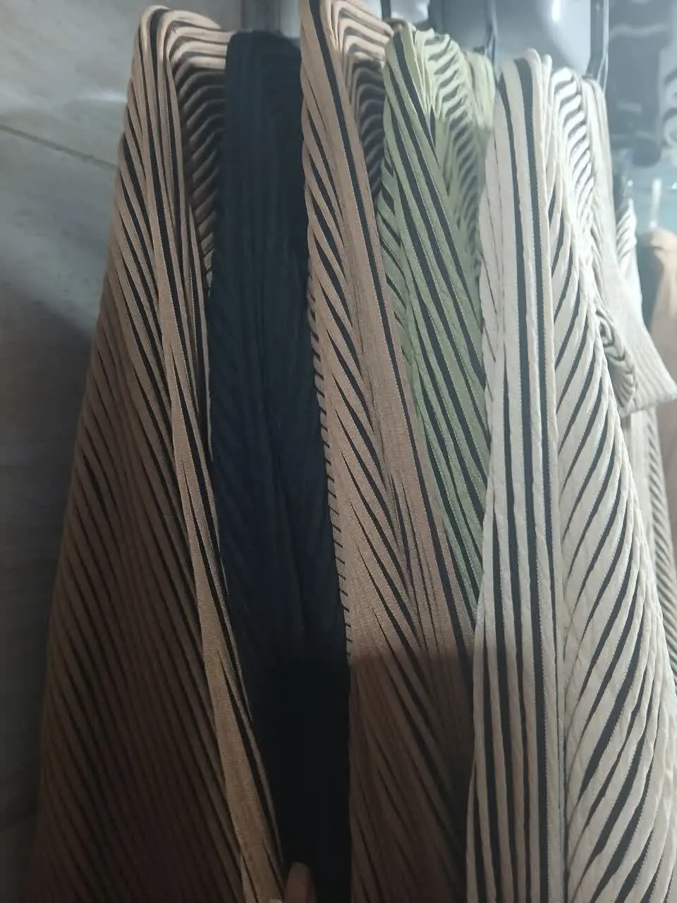 ♾️ مدل کلاهدار هست 
