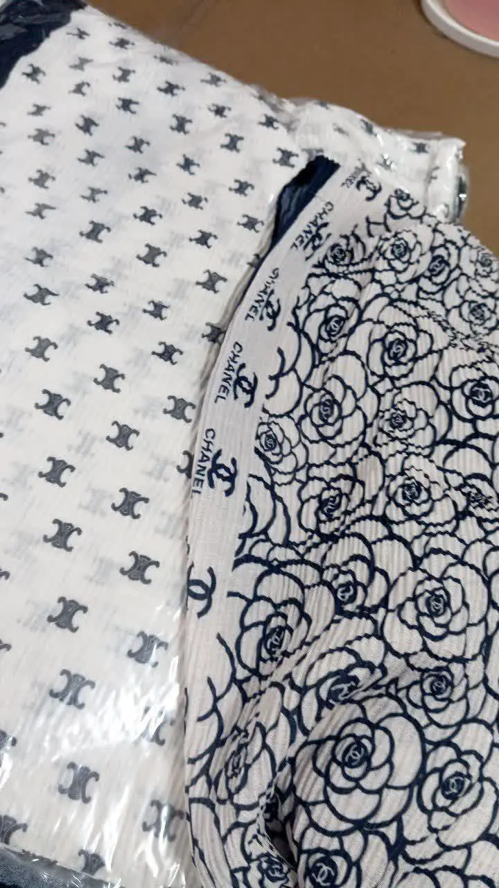 شالای تایستانه سفید سورمه ایی رسید😍
