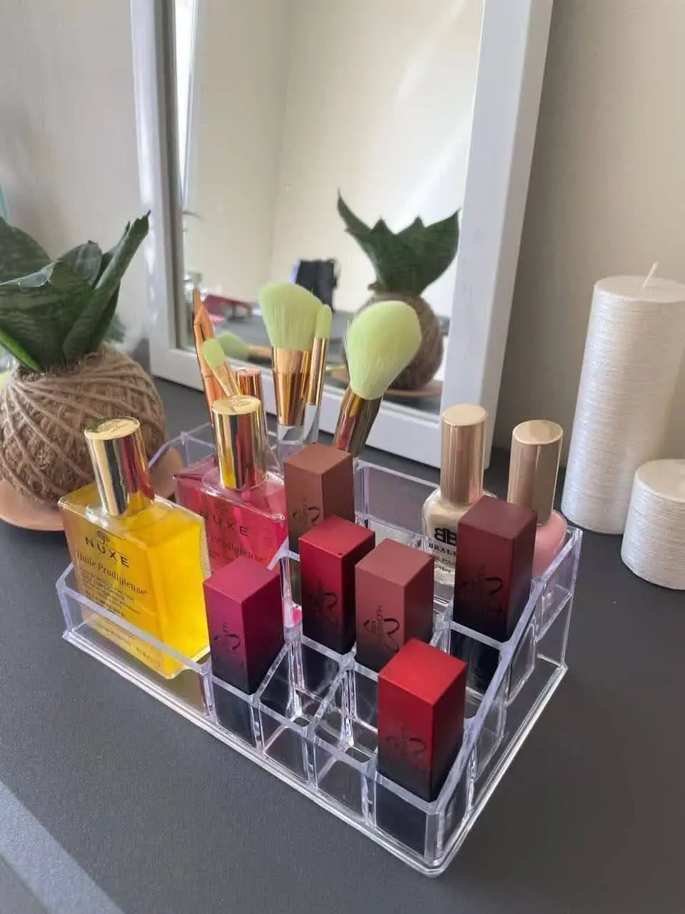 😍شما هم همیشه از میز آرایش نامرتب تون ناراحتین؟؟ 
