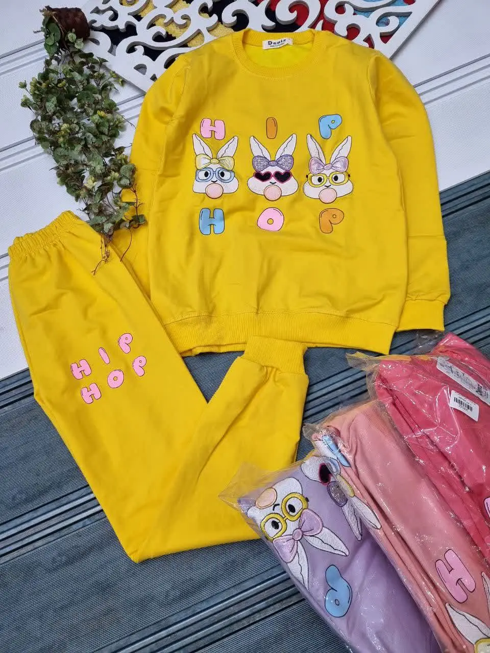 🇮🇷🧥🧶👗👚👔🎽👕👖💎
