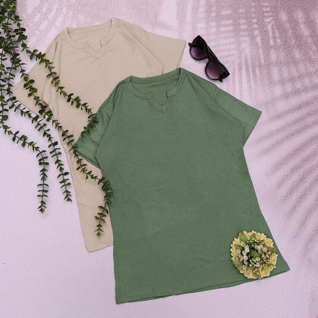 تیشرت یقه گنبدی مناسب فصل سرما 
