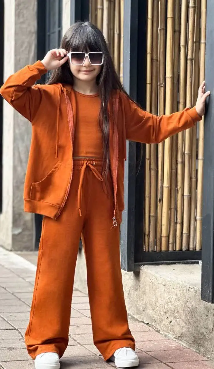 🧡🍁اسم: سه تیکه GIRL NZDE🚫
