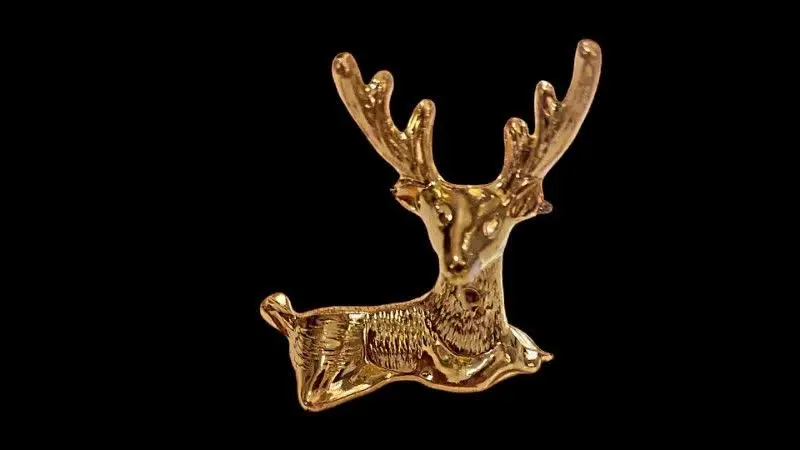 گوزن نشسته فلزی۴عددی
