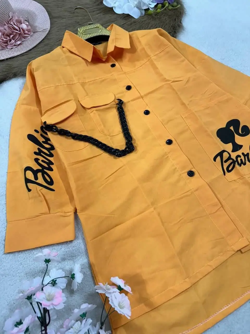 نام: مانتو داکرون 
