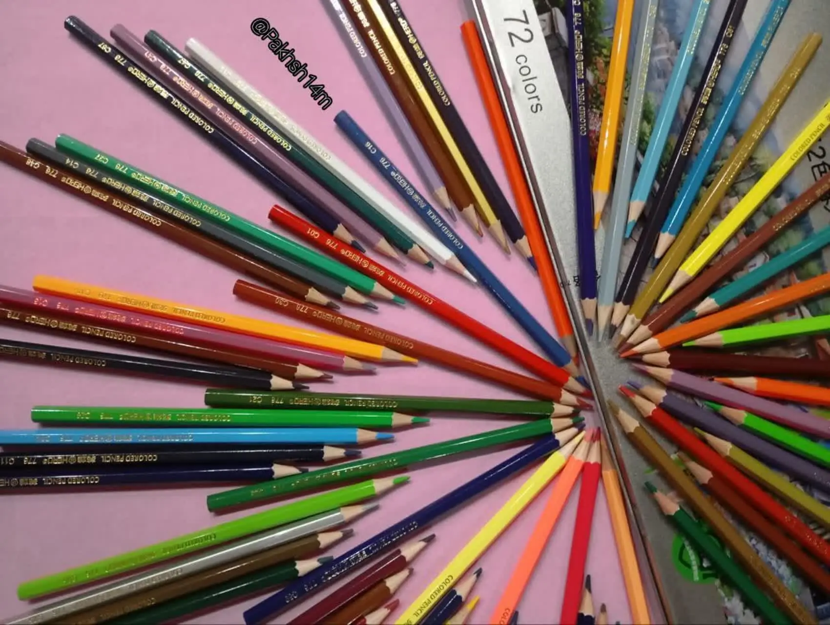 مداد رنگی ۷۲ رنگ جعبه فلزی هیرو HERO
