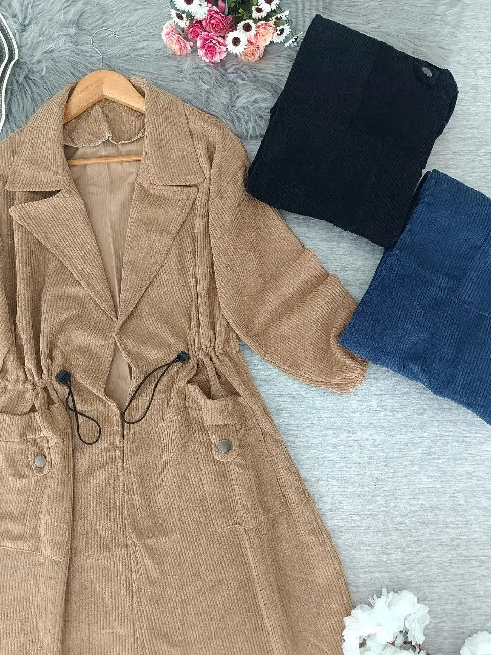 نام: مانتو مارال 
