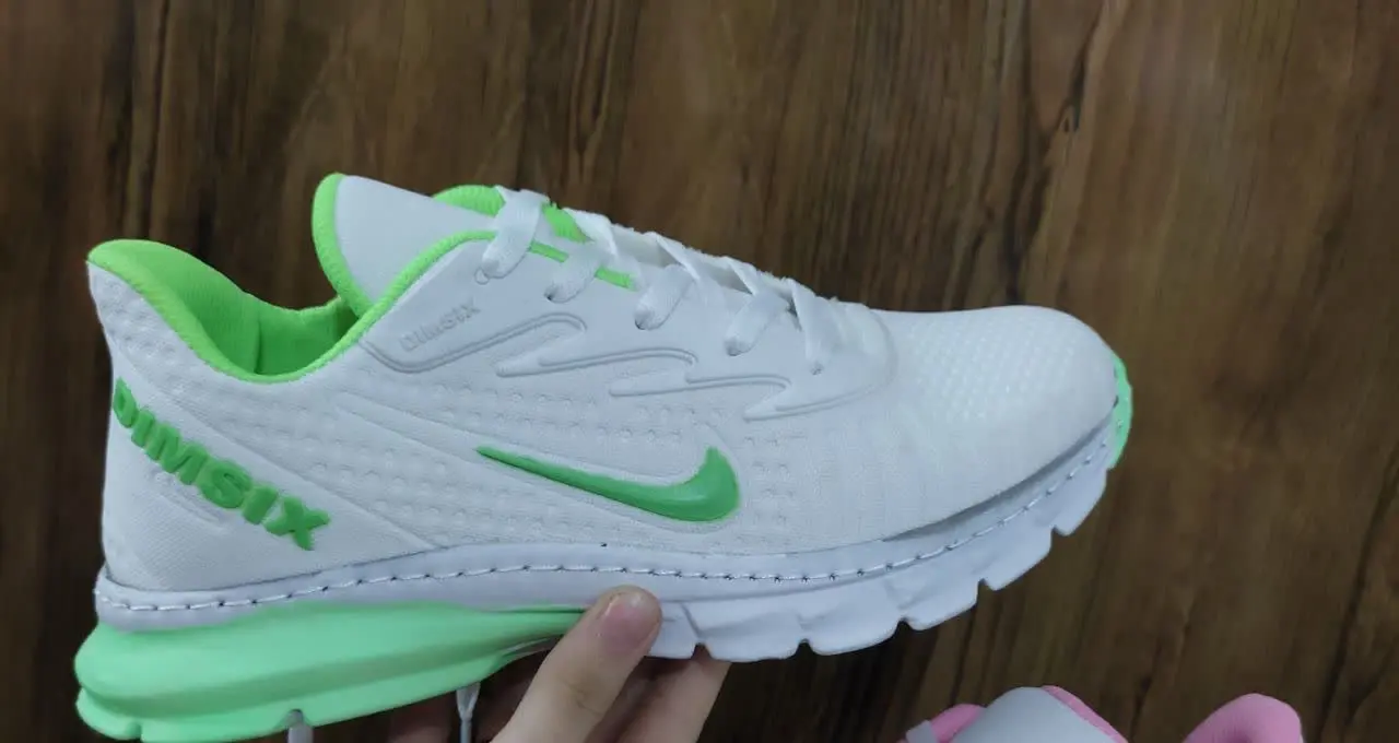 کتونی از سایز 
