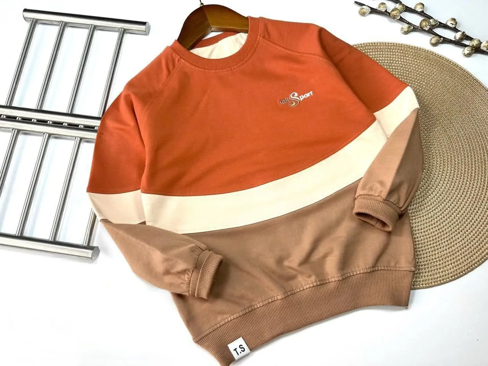 بلوز تک پرچمی🍂
