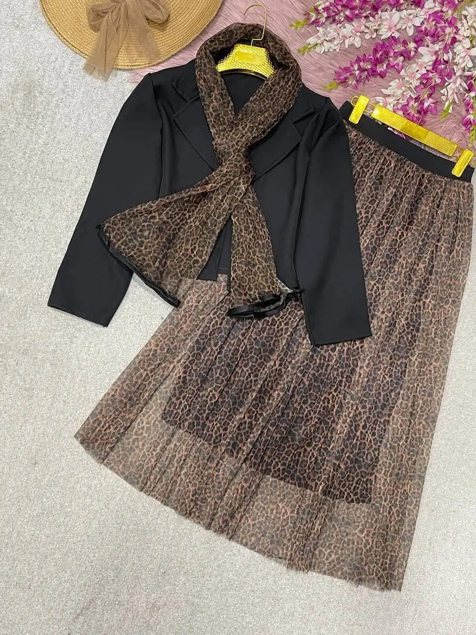 ست سه تیکه پلنگی😍😍😍😍