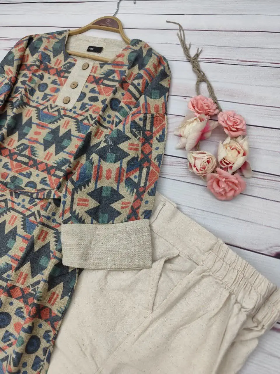 🖋نام: تونیک مانتویی نیکتا 😍
