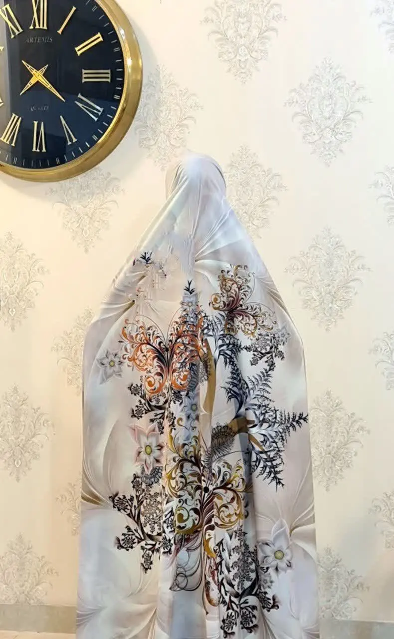 چادر رنگی‌های زیبامون جنس سوپر الگانس ابریشم😍
