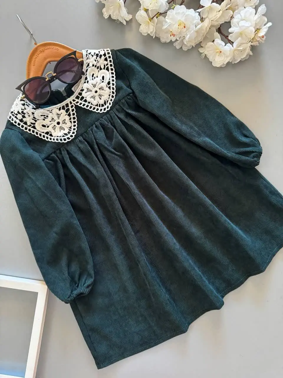 پیراهن یقه تور