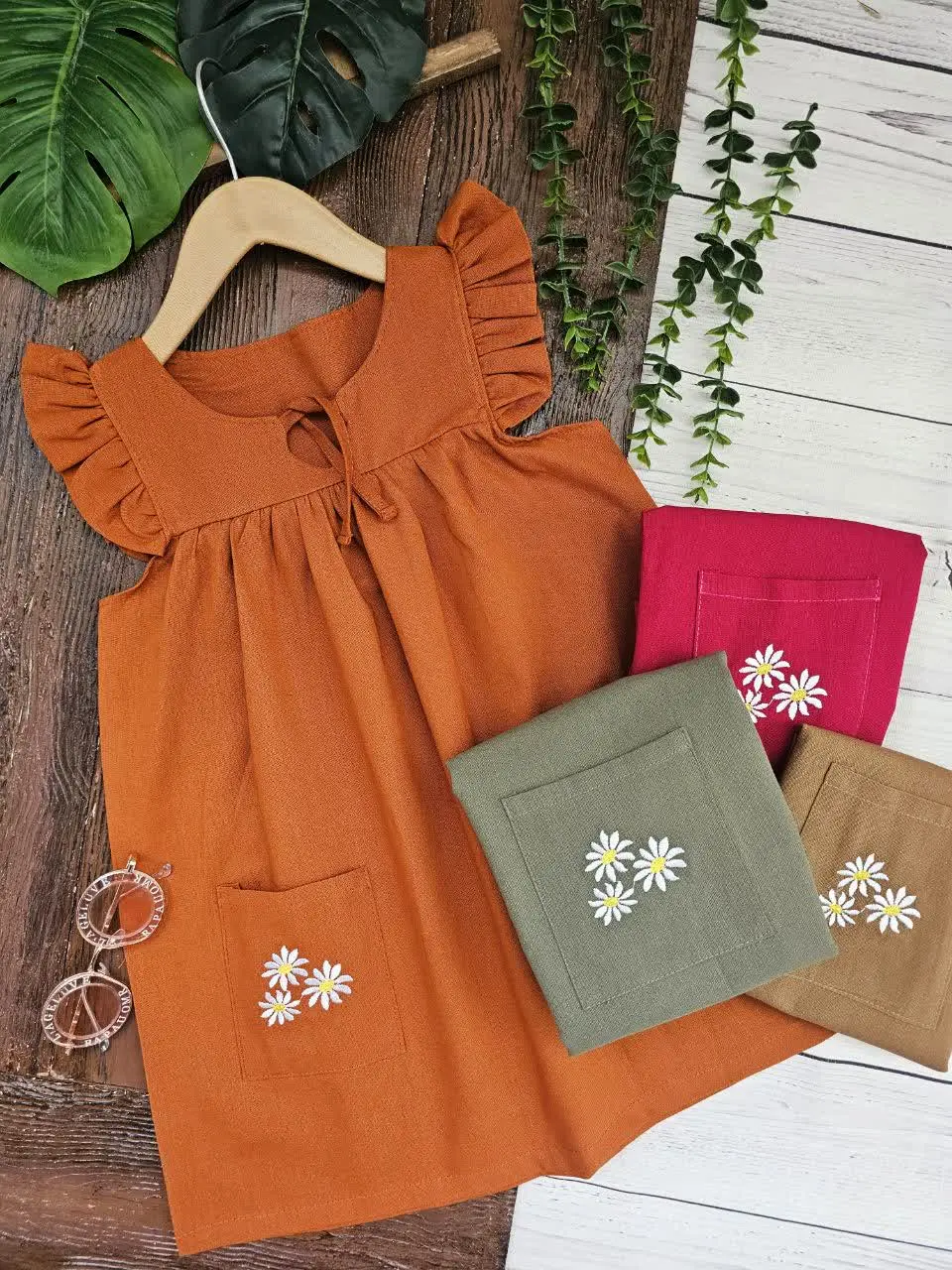 پیراهن سه گل
