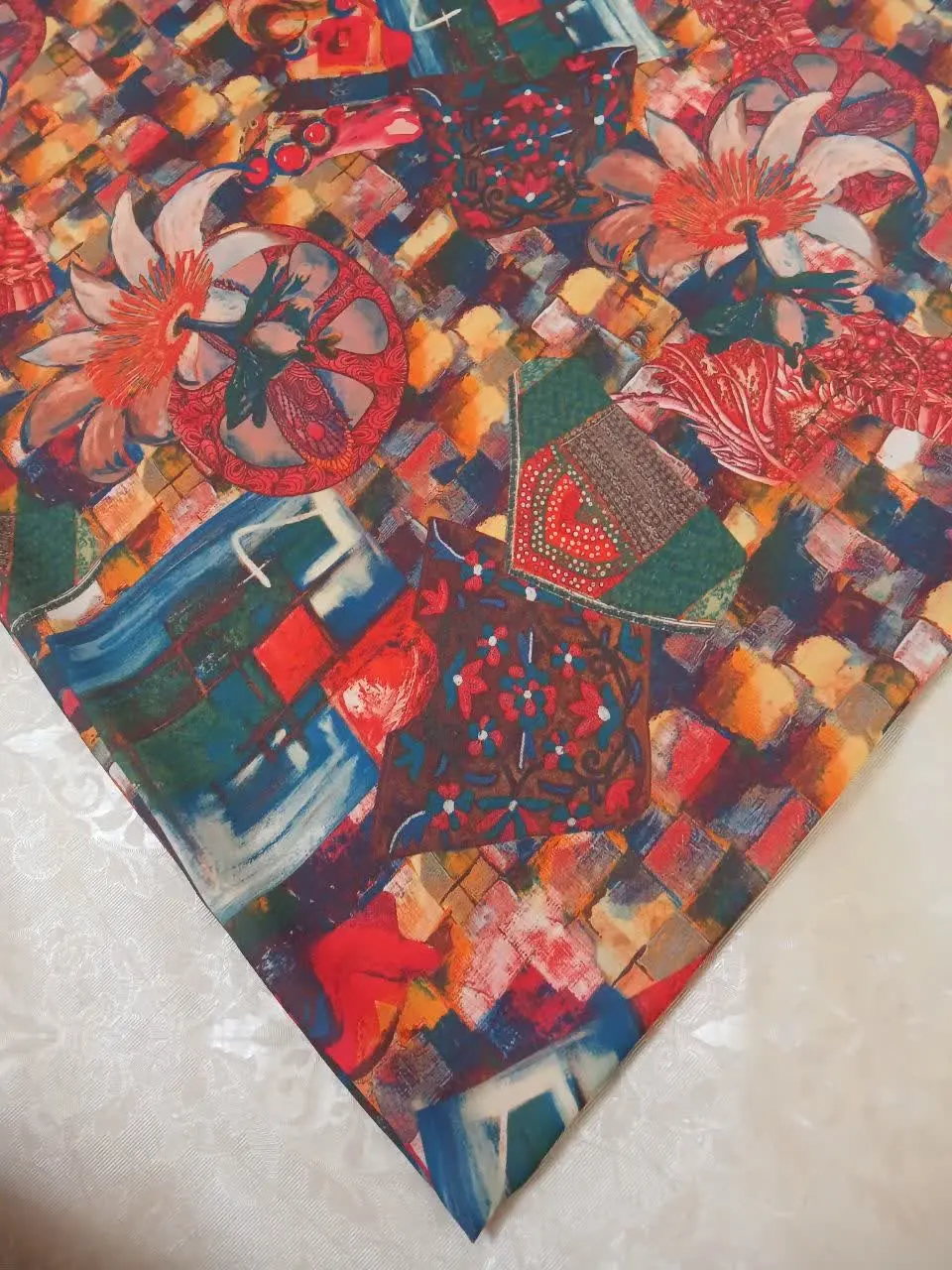 ✅ نام کرپ حریر طرحدار 
