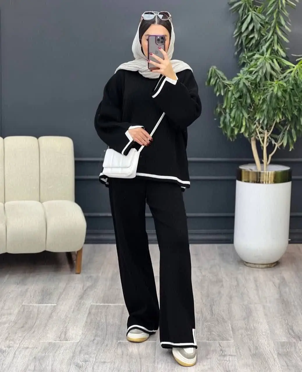 👚 نام: ست اناشید