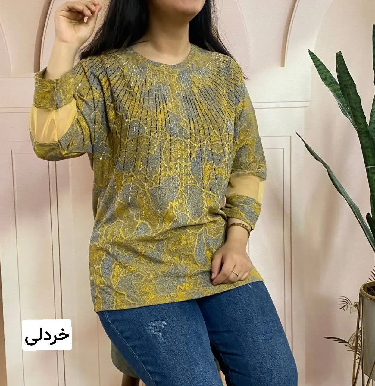 بلوز نگین دار خورشید🌞
