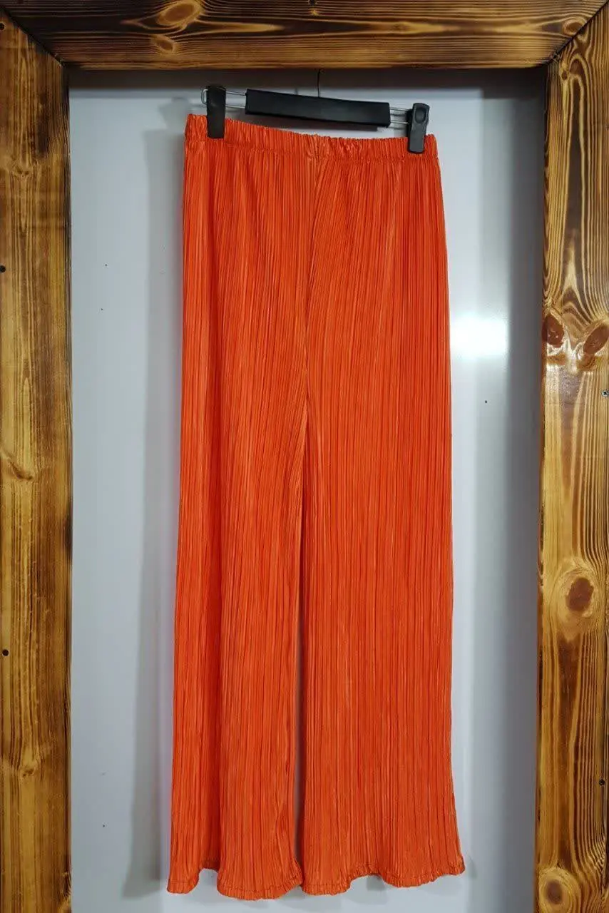 نام: ست مانتو شلوار پلیسه
