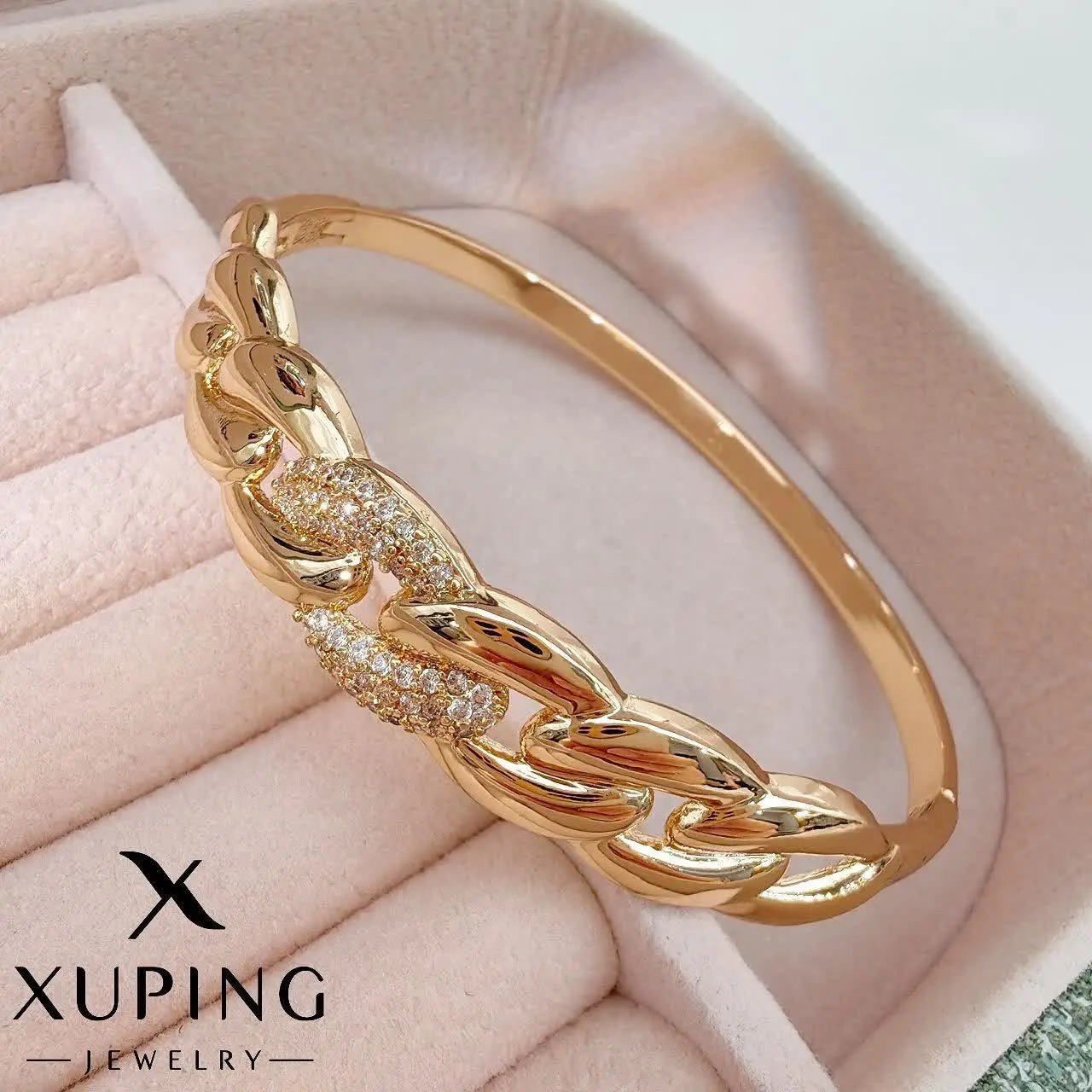 ❤️ دو مدل دستبند برات گذاشتم که با هرکدوم خواستی میتونی ستش کنی 😍
