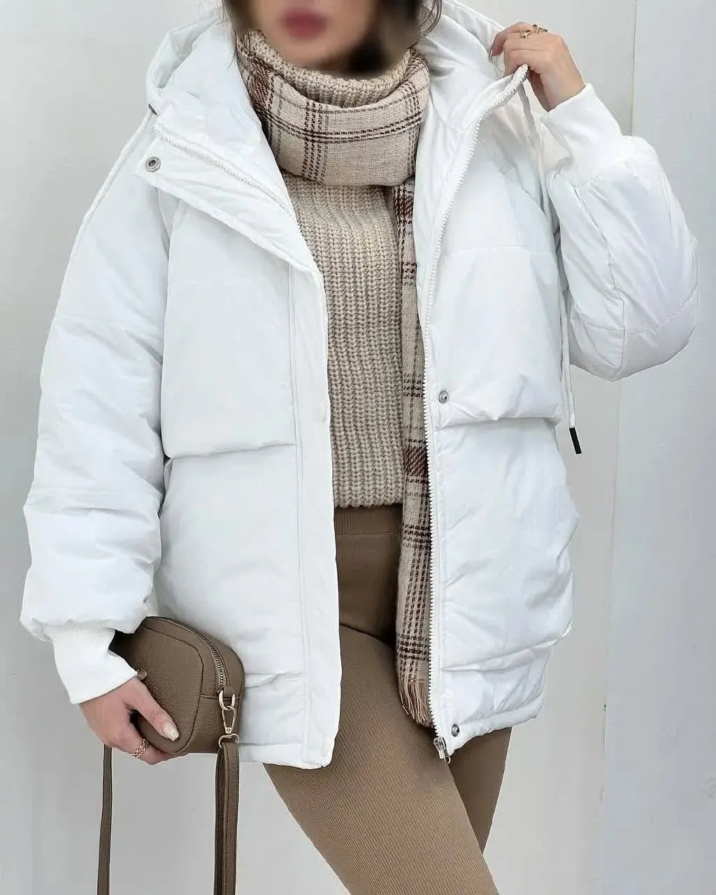 🍃نام: کاپشن کارولینا 
