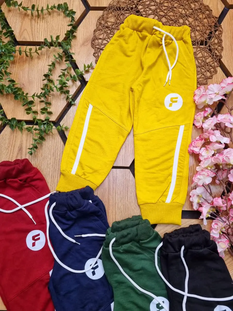 🇮🇷🧥🧶👗👚🎽👕👖👔💎
