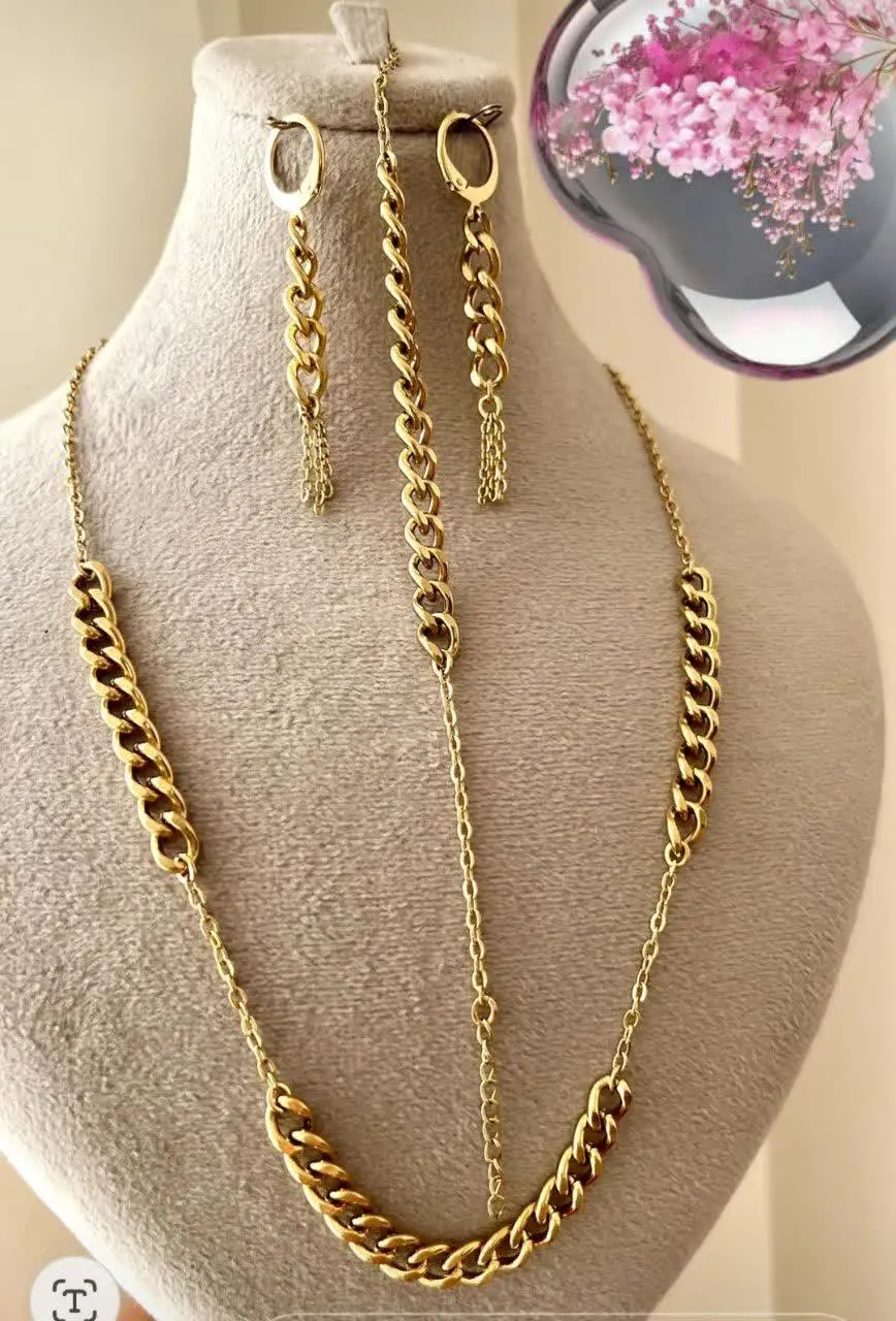 ست طرح طلای سفارش مشتری عزیزم😍
