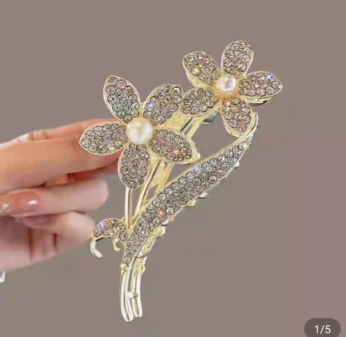 گیره دو گل 🥰🥰
