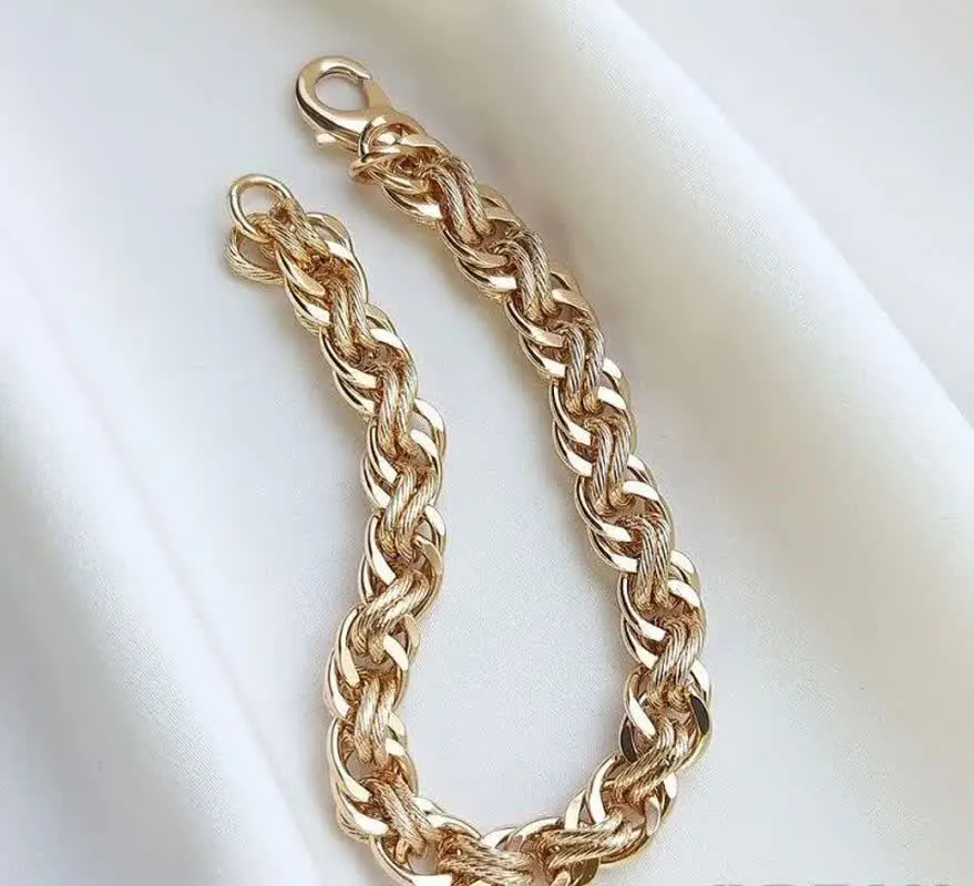 ❤️ ازخوش تیپ‌ترین مدل بافت طنابی😍
