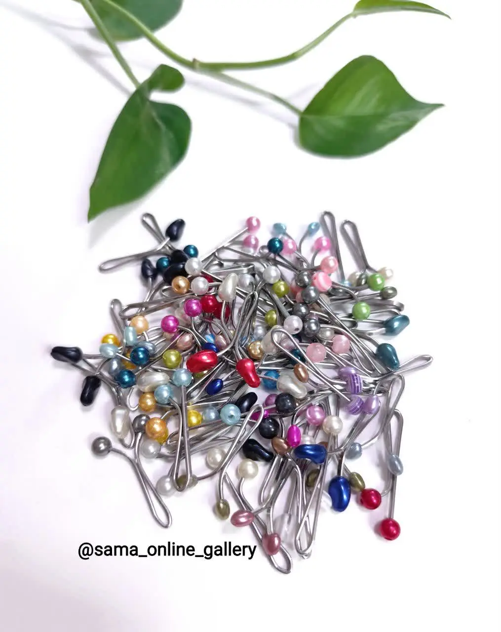 دنیای رنگارنگ گیره روسری 😍😍