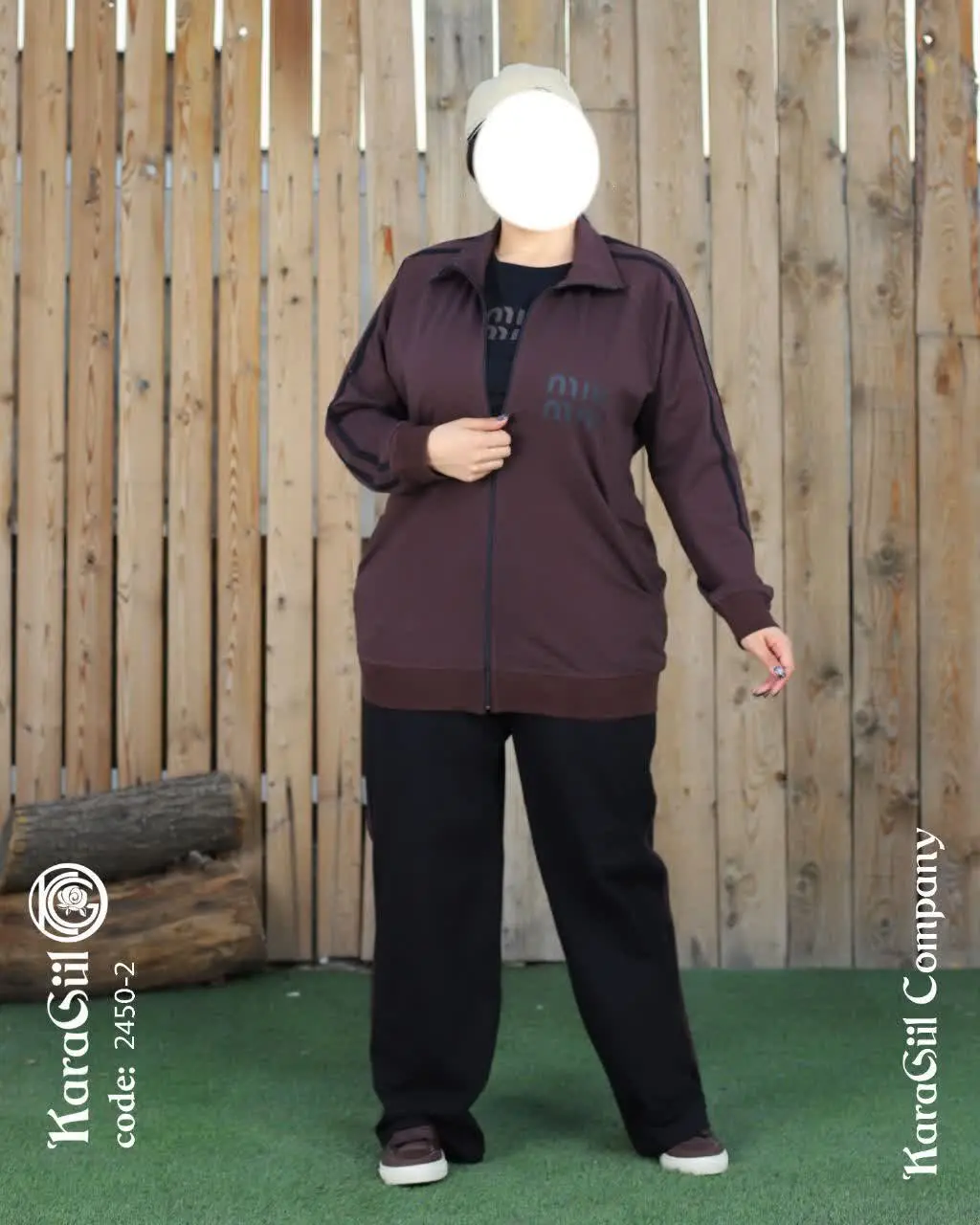 ست سه تکه سویشرت و شلوار و تاپ