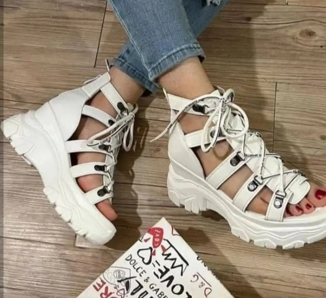 #صندل_تابستونی 
